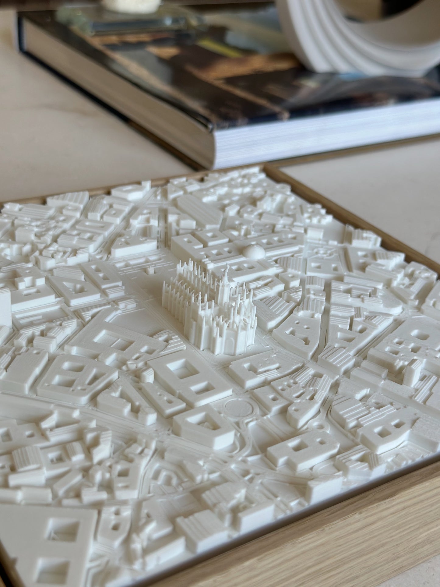 MILAN compact